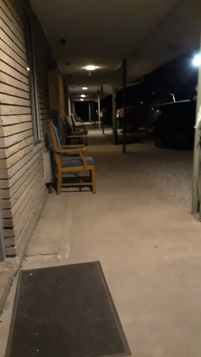Black Oak Motel photo 3