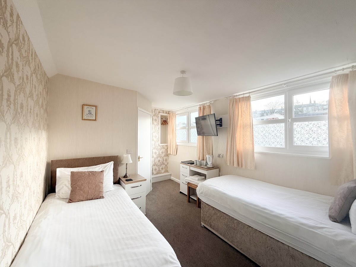 Raincliffe Hotel photo 2