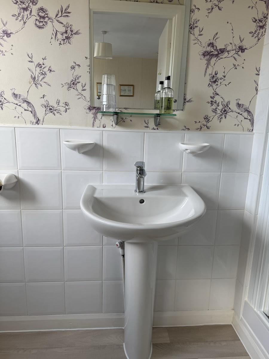 Raincliffe Hotel photo 3
