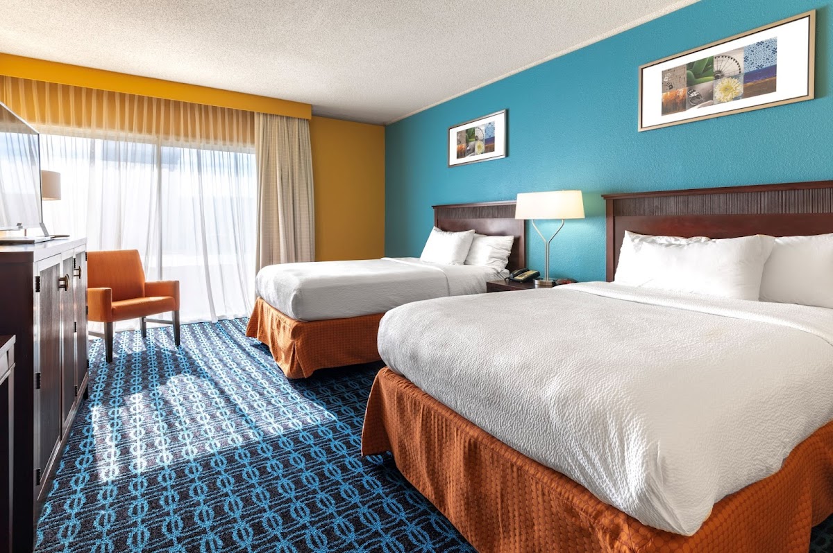 Chester Inn & Suites photo 2