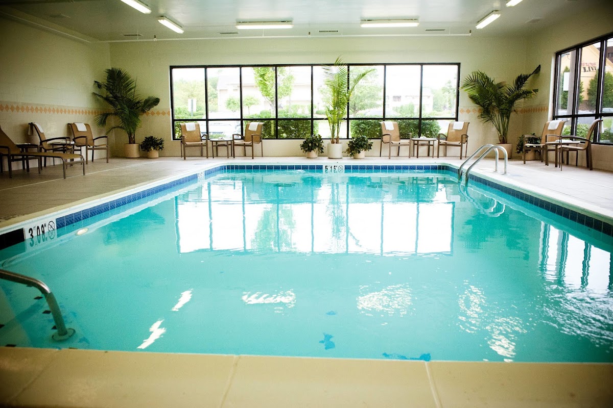 Chester Inn & Suites photo 3