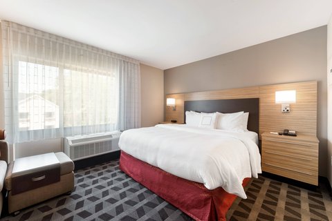 TownePlace Suites by Marriott Greensboro Coliseum Area photo 2