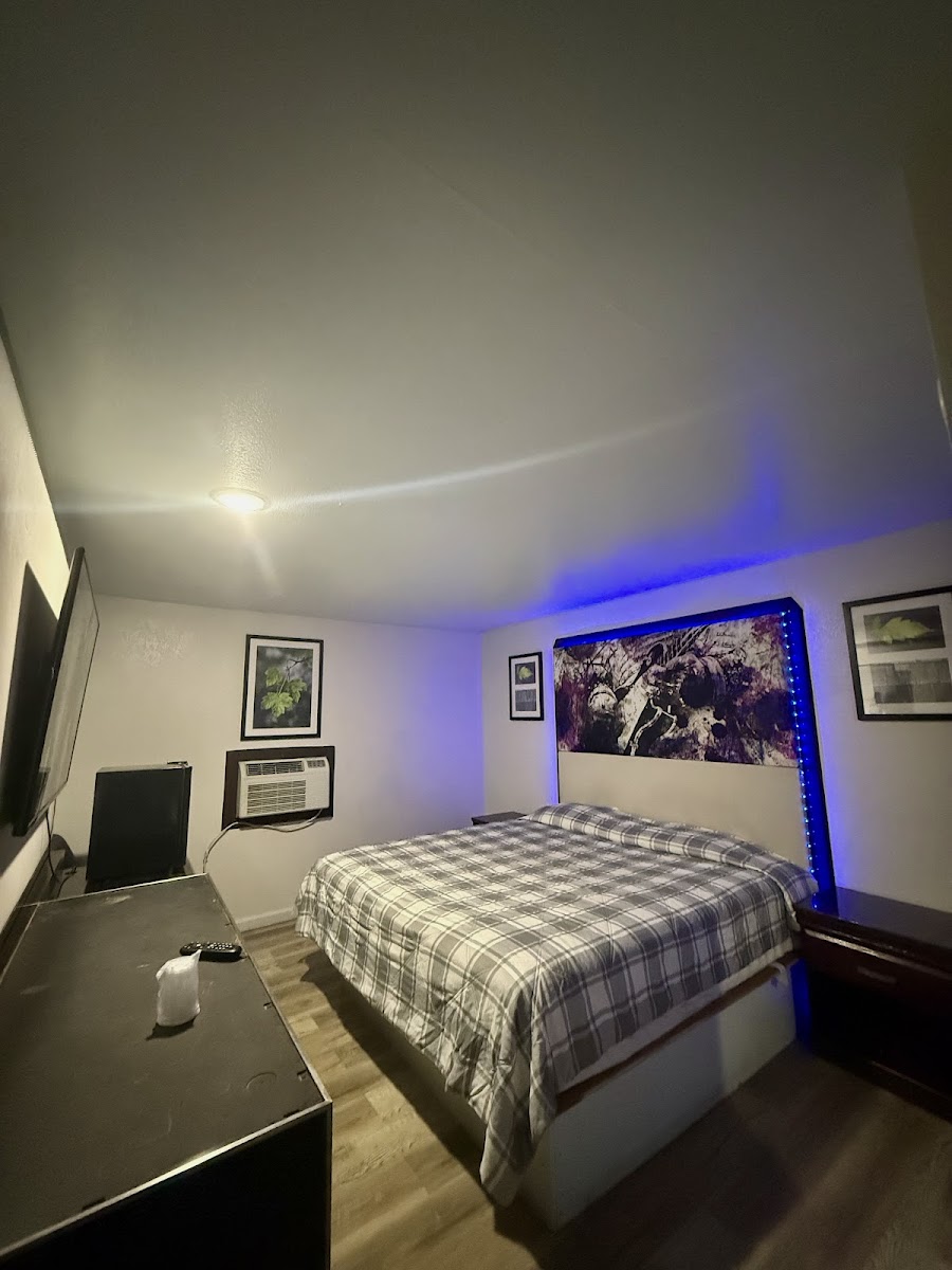 Beacon Motel