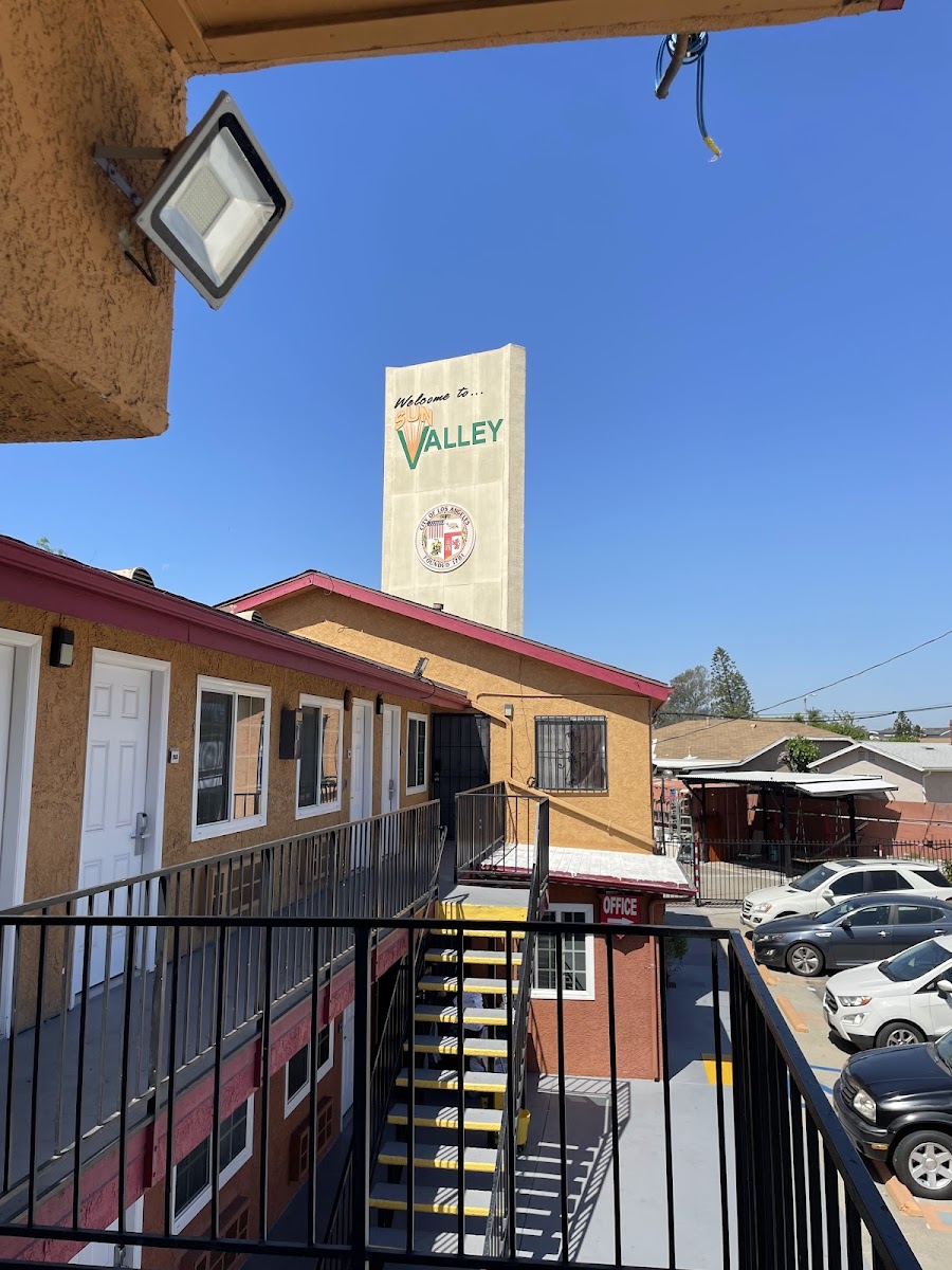 Economy Inn - Burbank Airport