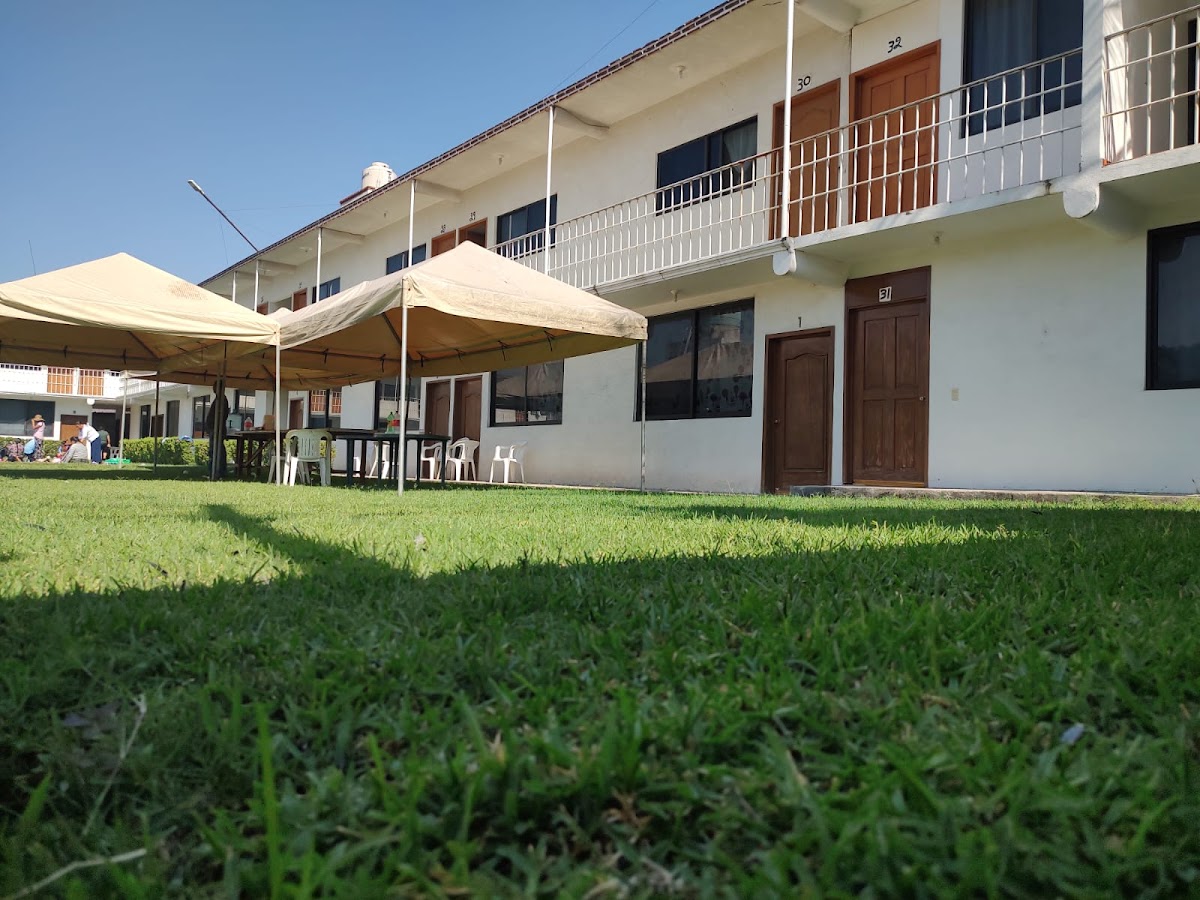 HOTEL VIOLET
