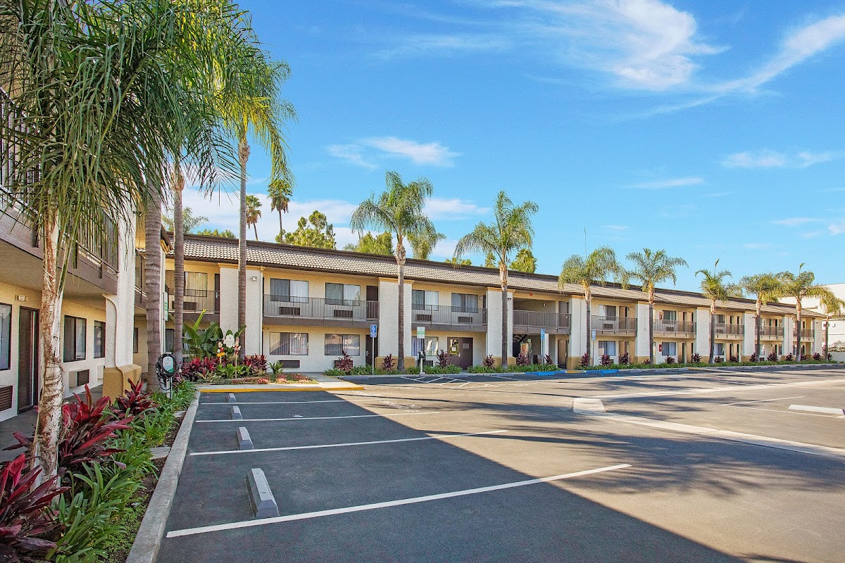 Stanford Inn & Suites