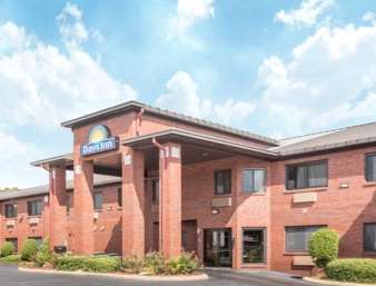 Days Inn by Wyndham Phenix City Near Fort Benning
