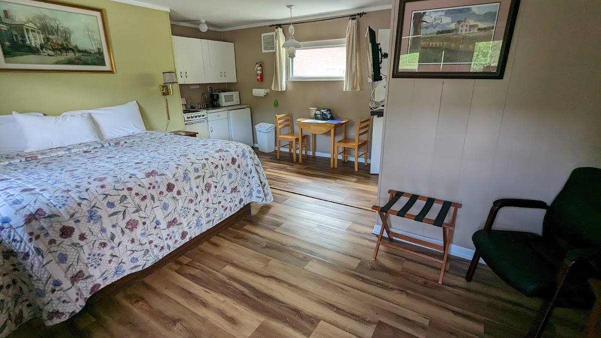 The RoseLoe Motel photo 2