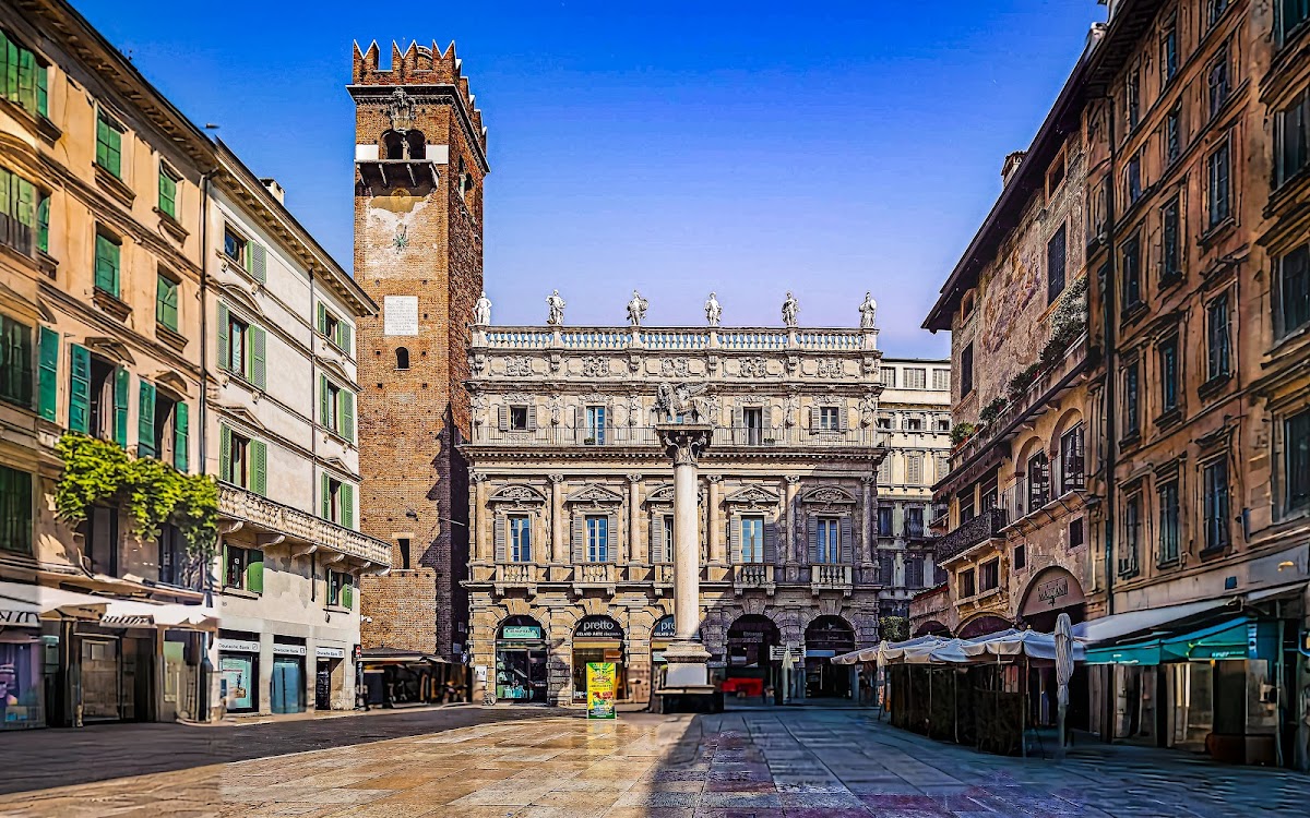 Piazza delle Erbe