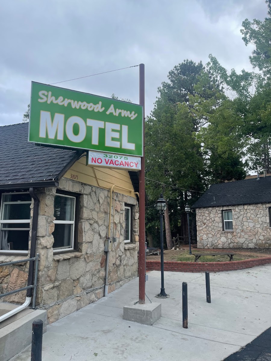Sherwood Arms Motel