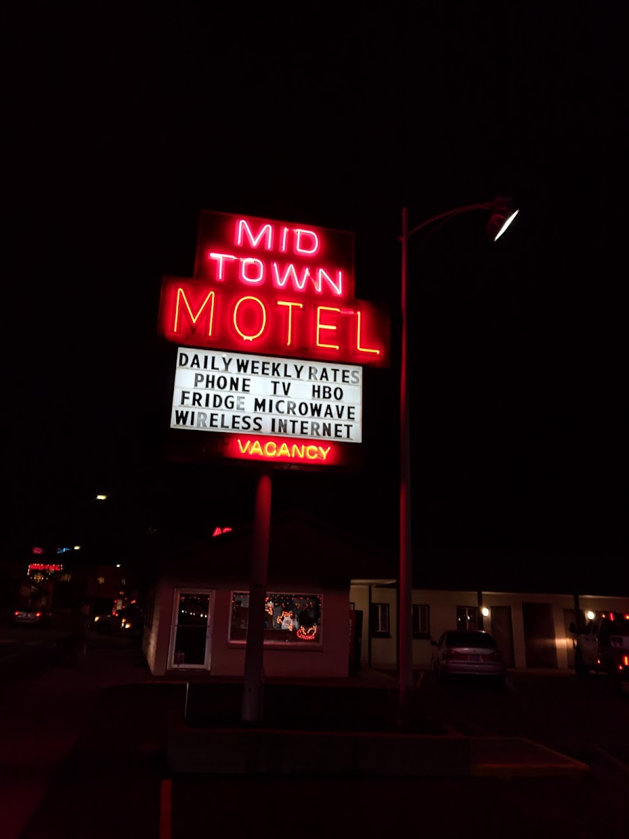 Mid-Town Motel photo 2