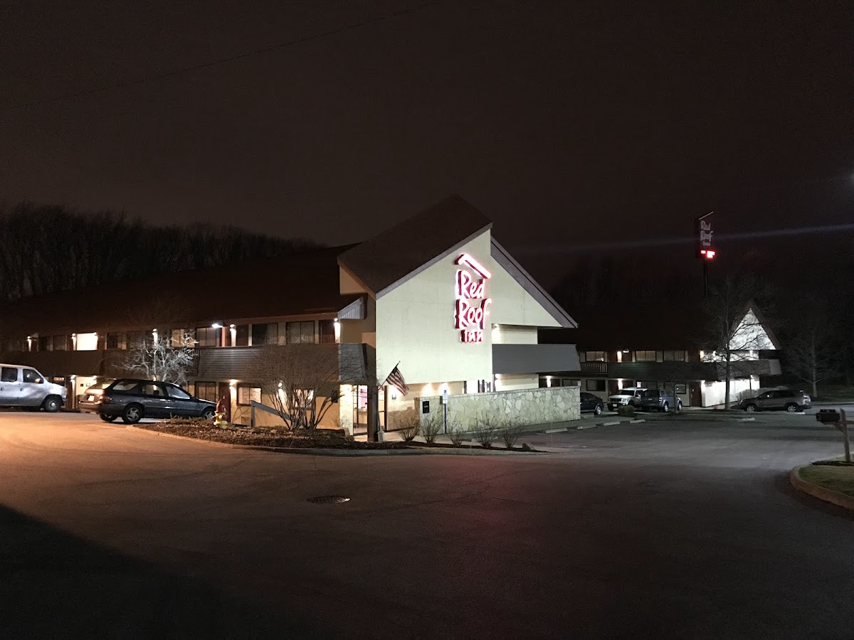 Red Roof Inn Cleveland - Mentor/ Willoughby photo 3