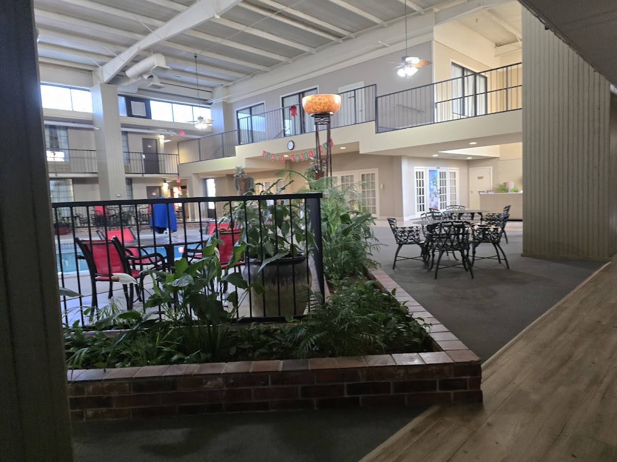 Northwest Inn