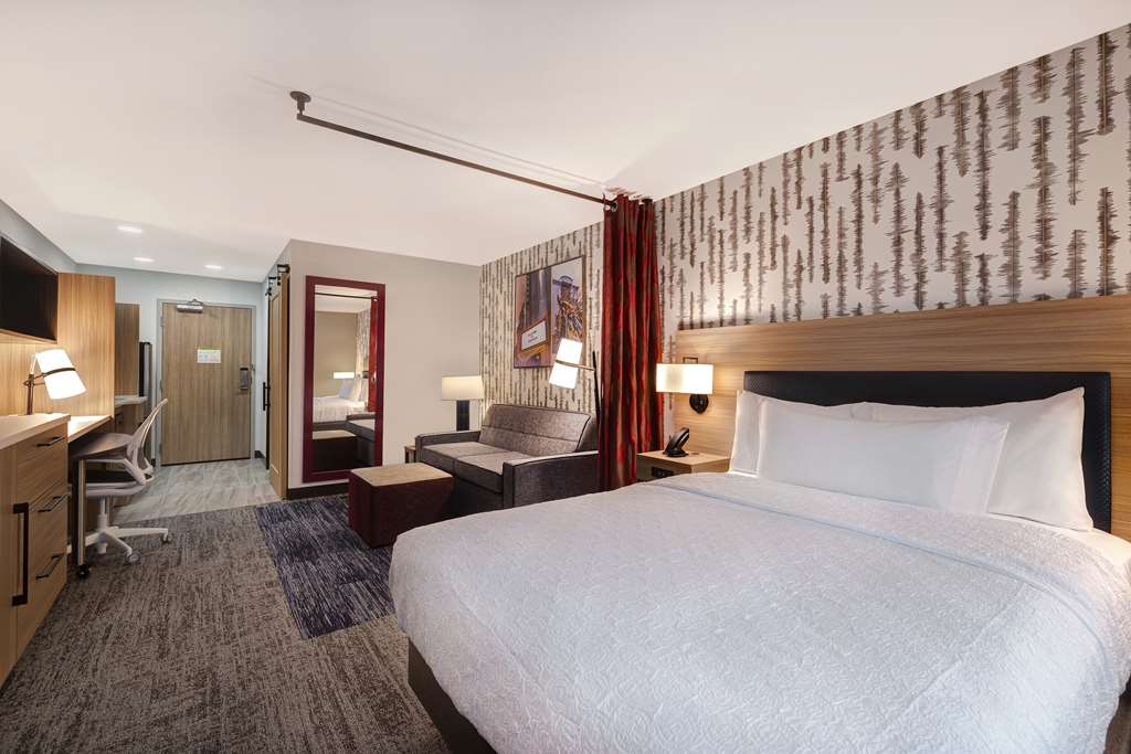 Home2 Suites by Hilton Anderson Downtown photo 2
