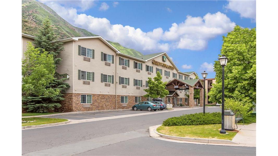 Quality Inn & Suites On The River Glenwood Springs