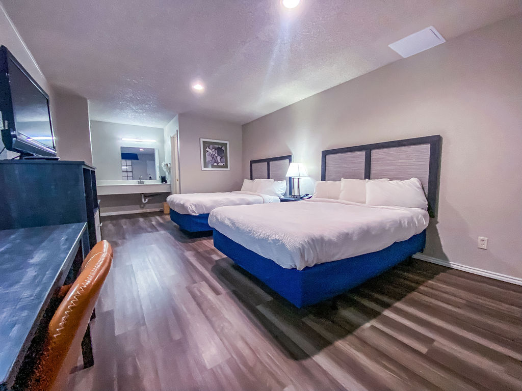 Salt Creek Lodge (Executive Inn) photo 2