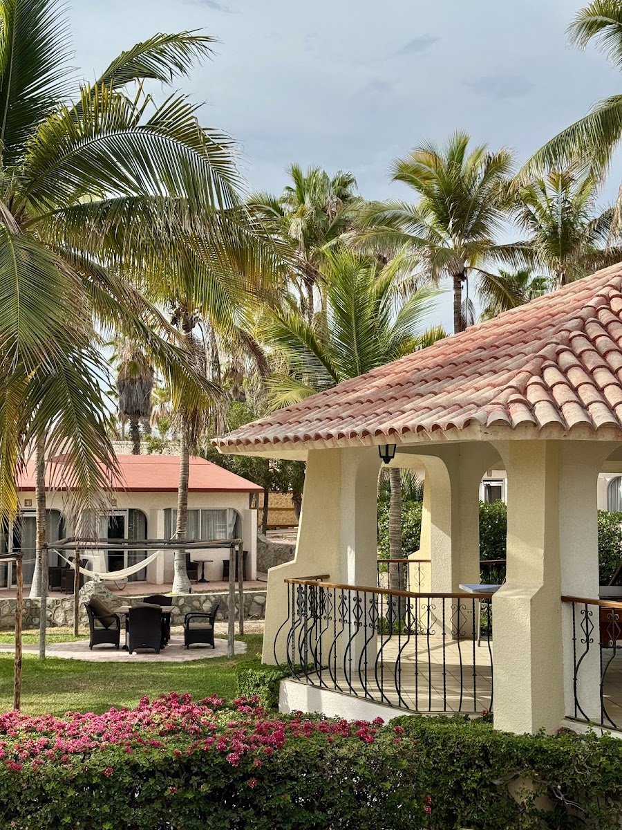 Buena Vista Oceanfront & Hot Springs Resort