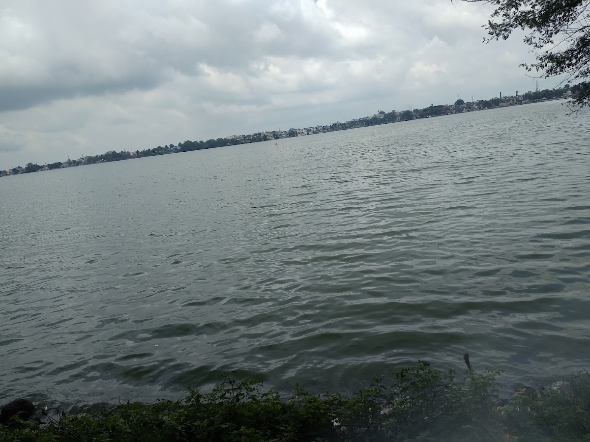Lakha Banjara Lake