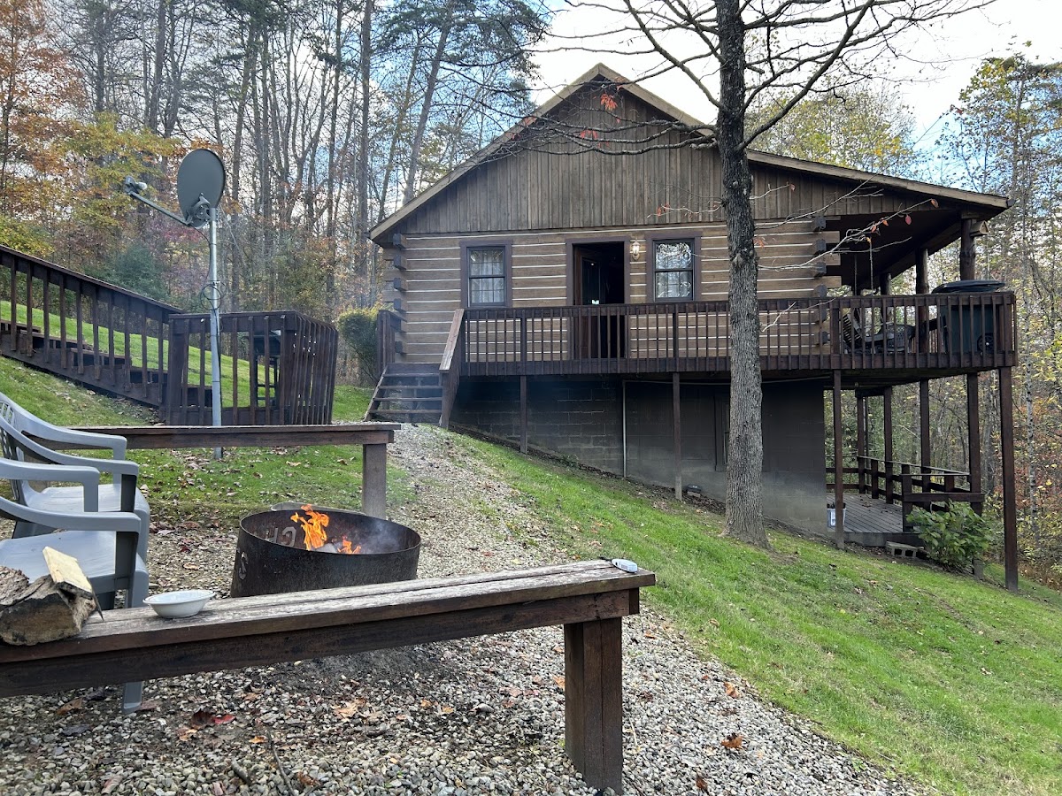 Old Man's Cave Chalets Inc