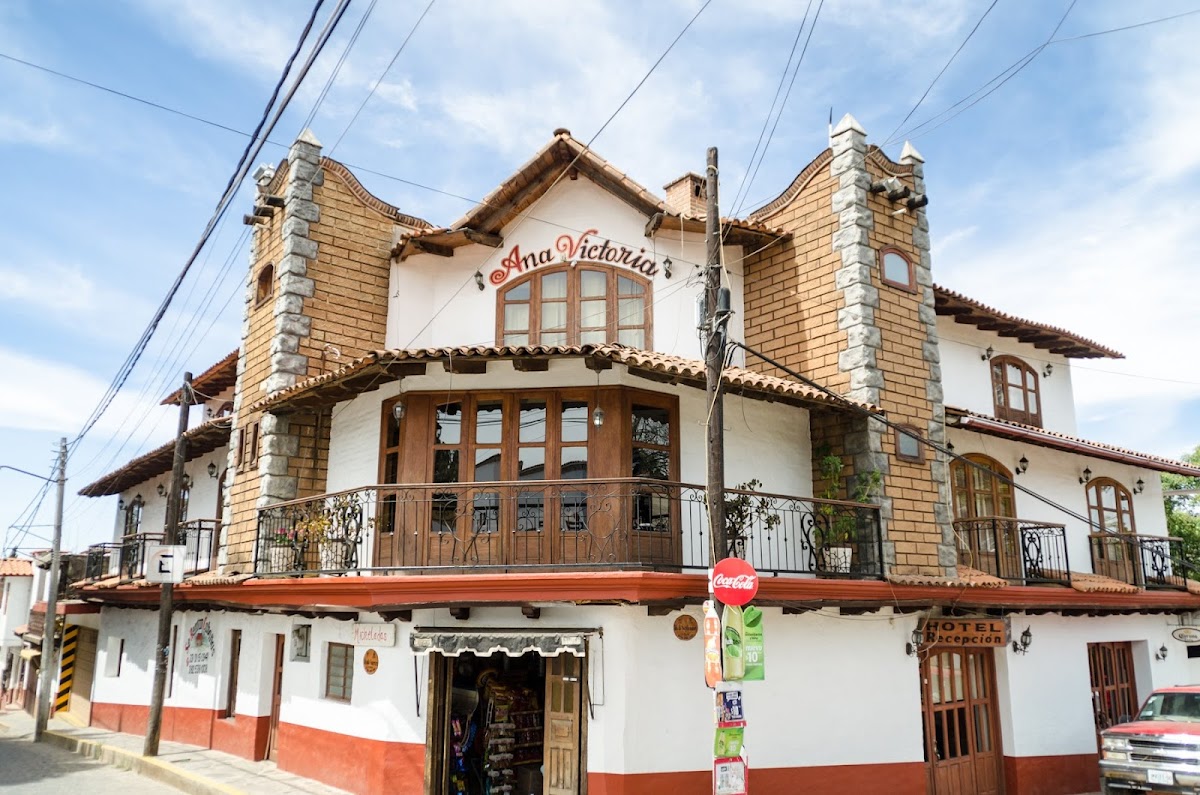 Hotel Ana Victoria