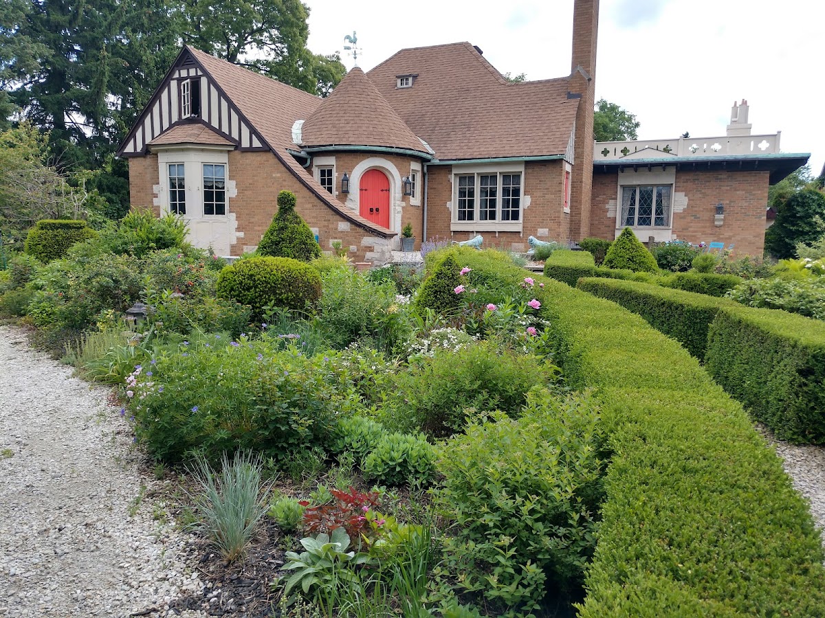 Weber House & Garden