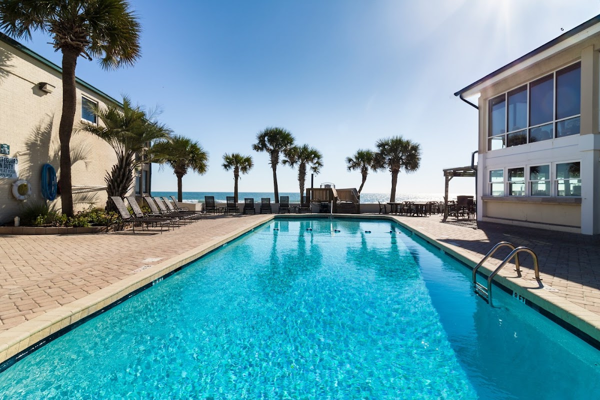 The Oceanfront Litchfield Inn