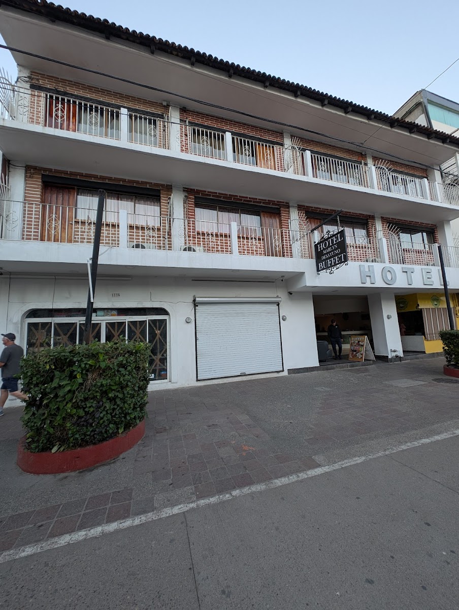 Marlyn Hotel
