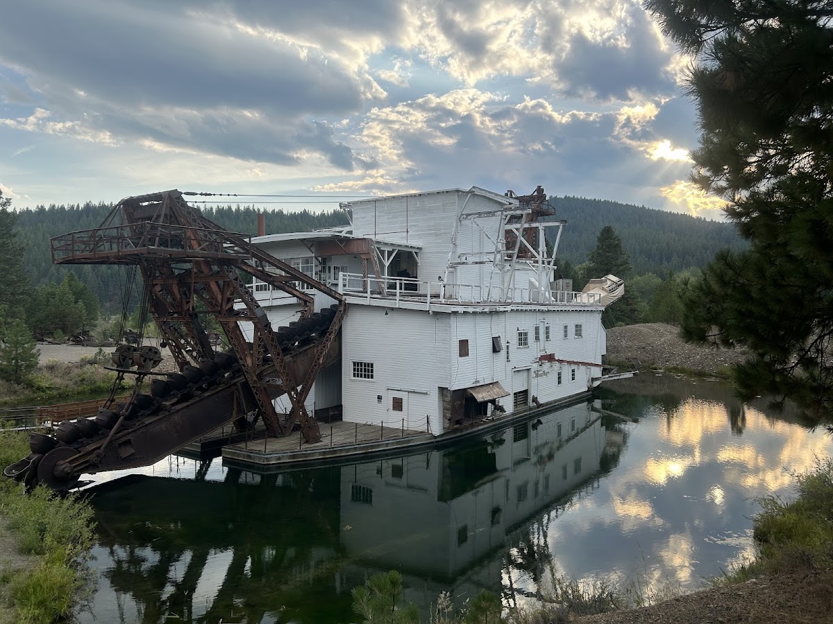 Sumpter Valley Dredge