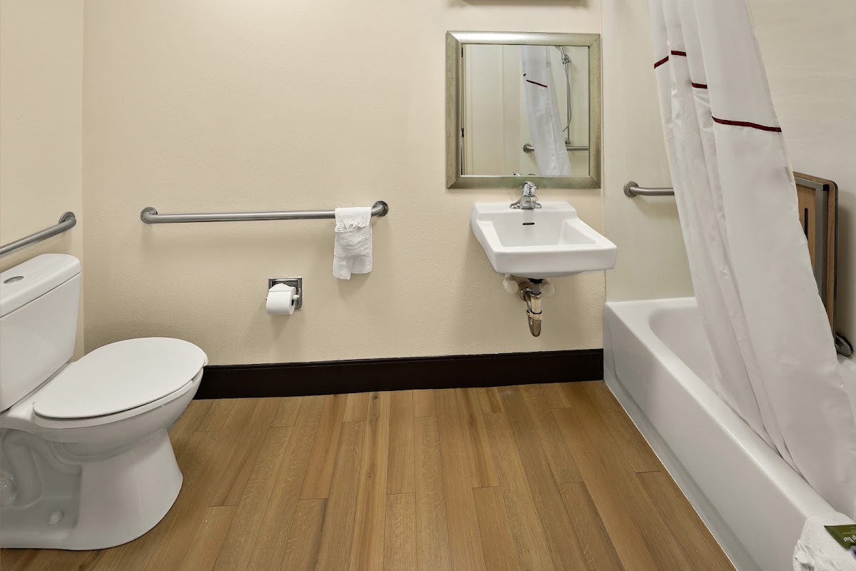 Red Roof Inn Chapel Hill - UNC photo 3
