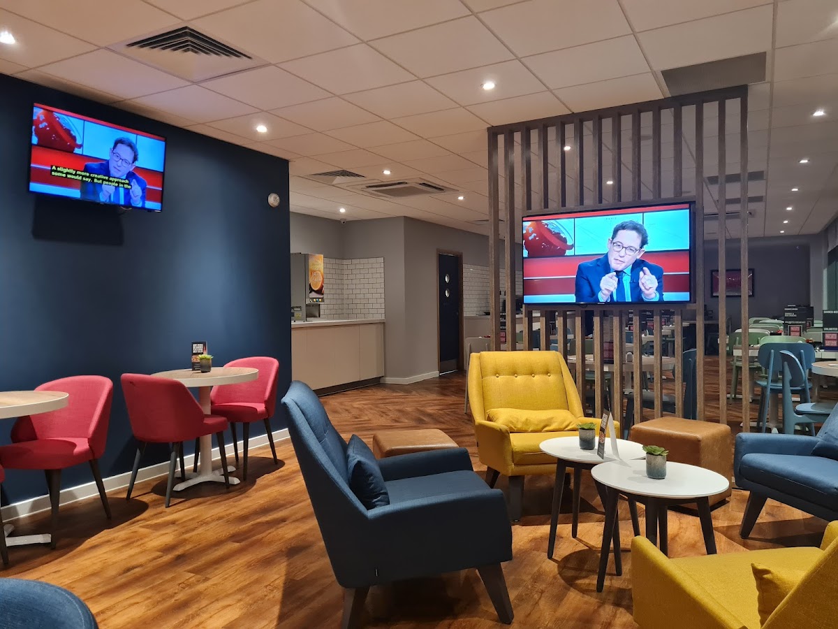 Travelodge London Greenwich High Road photo 3
