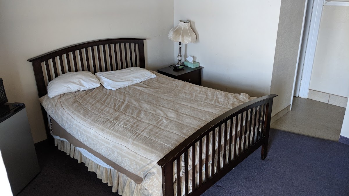 Hooker Inn photo 2