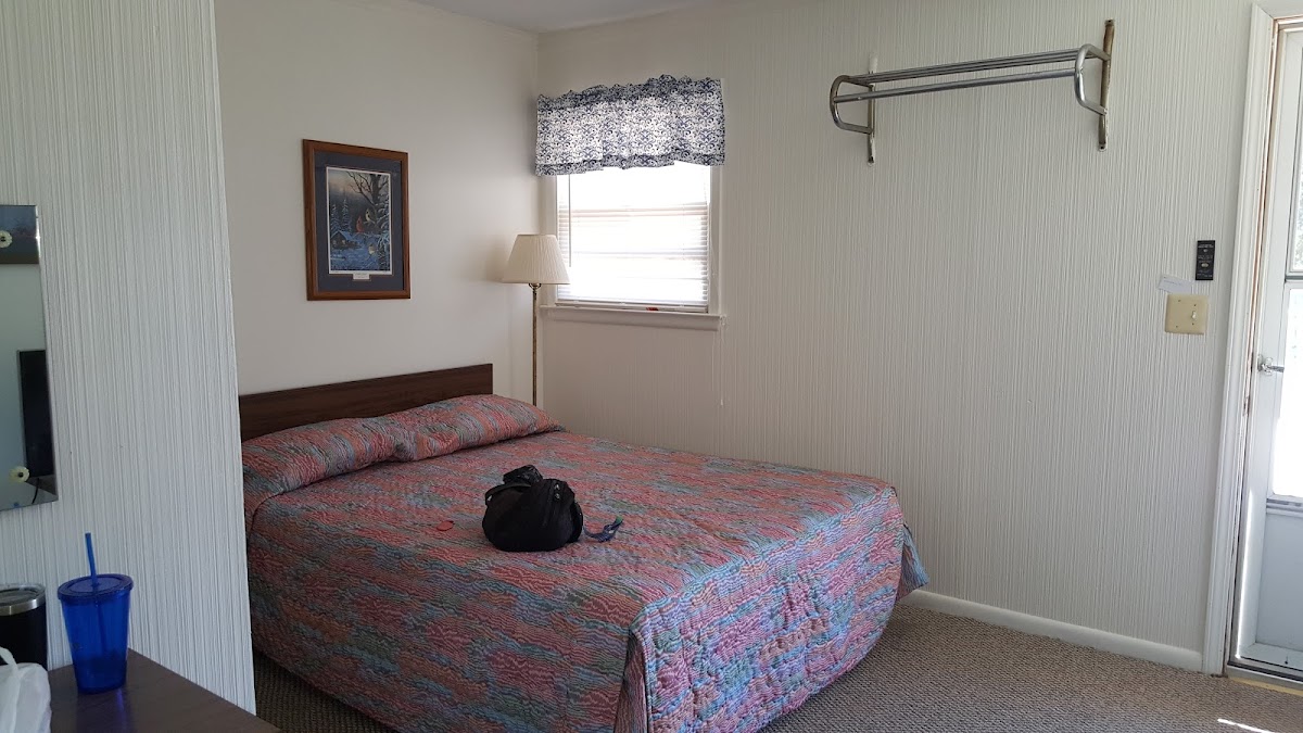 Pine River Motel photo 2