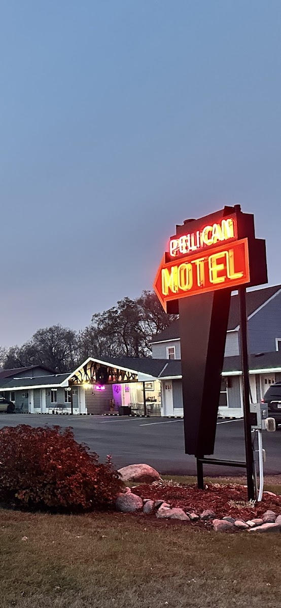 Pelican Motel photo 3