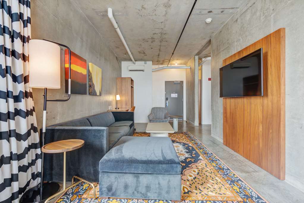 NYLO Dallas Plano Hotel, Tapestry Collection by Hilton photo 2