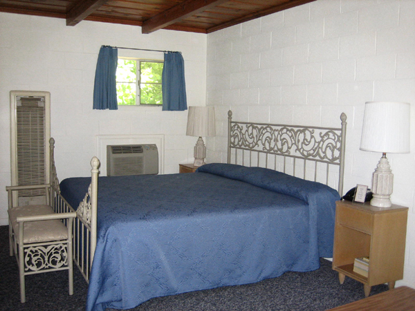 Indian Lodge photo 2