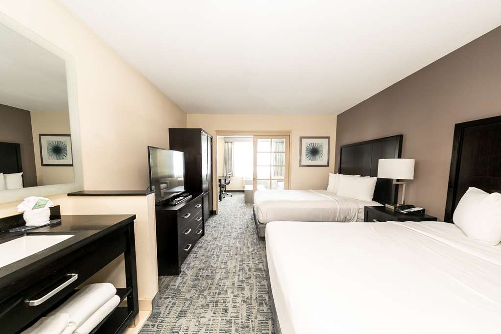 Best Western Inn & Suites San Diego – Zoo/SeaWorld Area photo 2