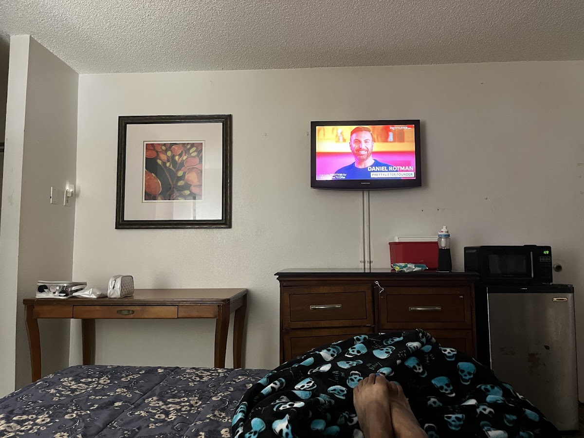 Ambassador Inn photo 2