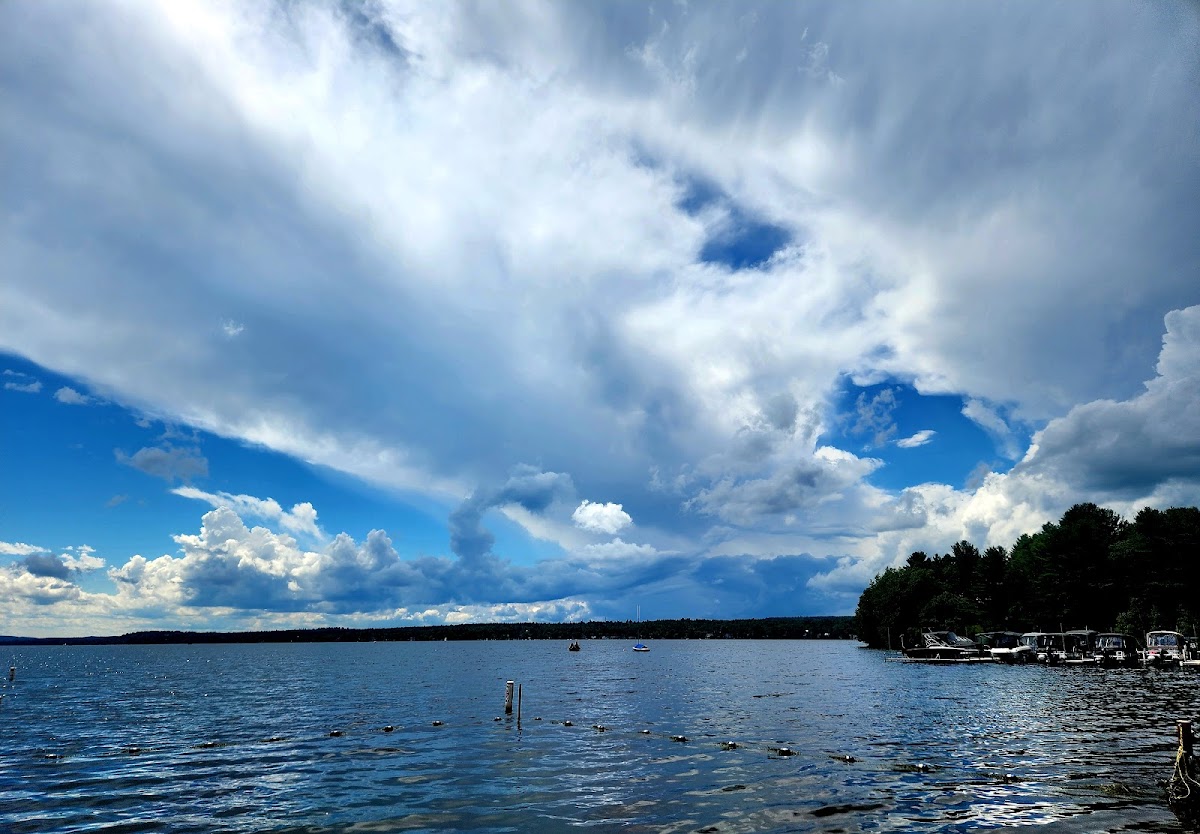 Magog Lake