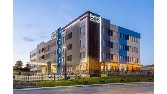 Fairfield by Marriott Inn & Suites Des Moines Downtown