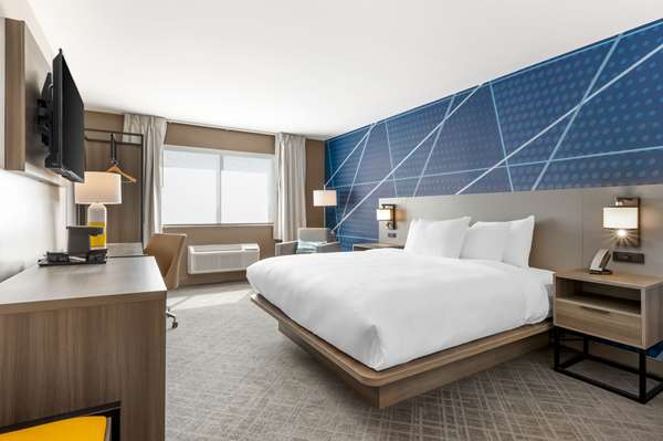 Comfort Inn Kendallville East photo 2