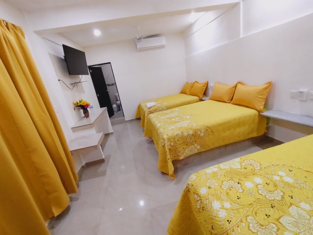 Hotel Real Ucum photo 2