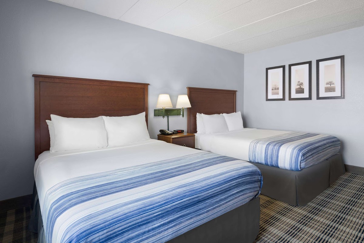 AmericInn by Wyndham Stuart photo 3