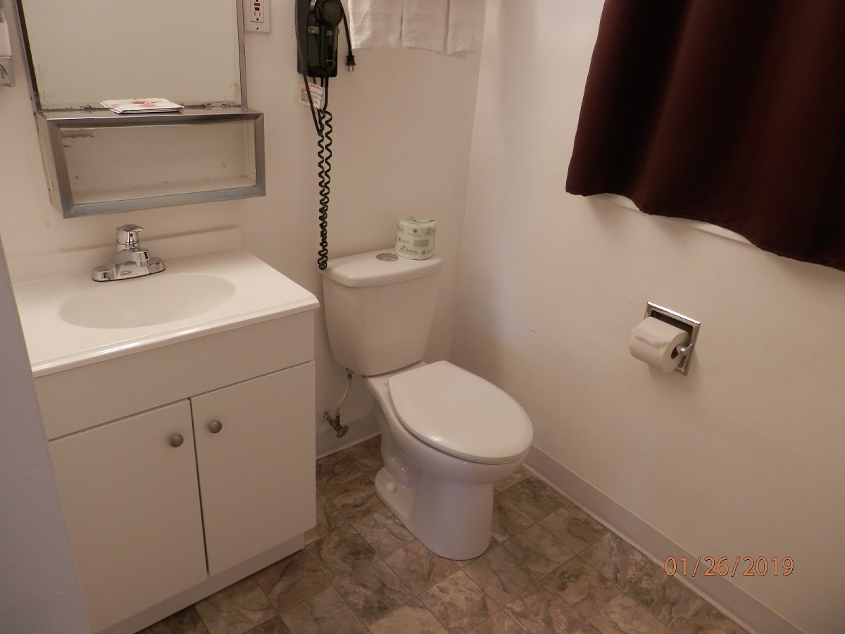 Blue Coast Inn & Suites photo 3