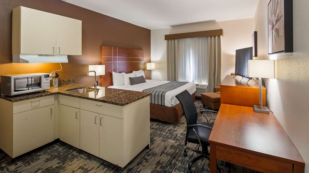 Best Western Plus Wakeeney Inn & Suites photo 2