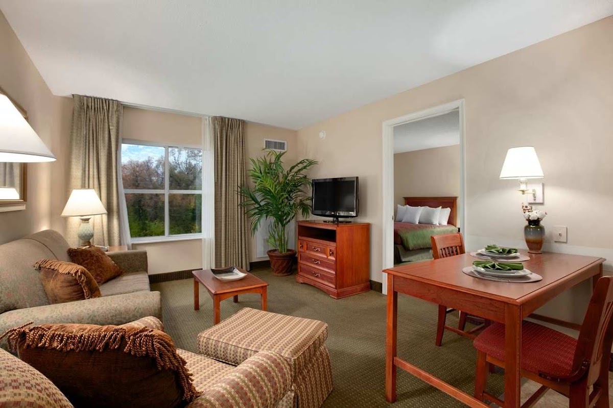 Homewood Suites by Hilton Tallahassee photo 3