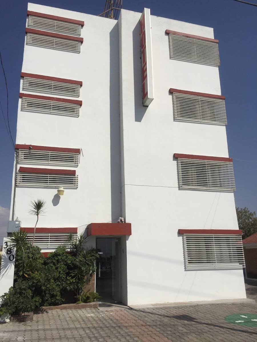 Hotel Grow
