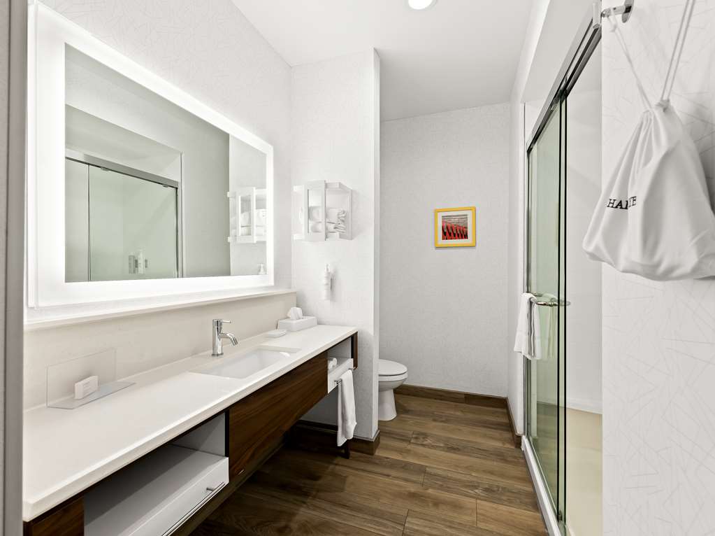 Hampton Inn Longview photo 3