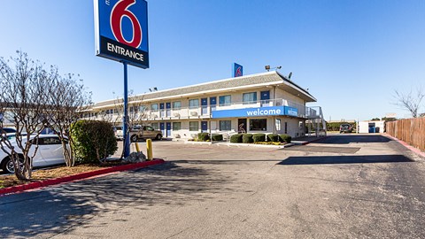 Motel 6 Irving, TX - Dallas