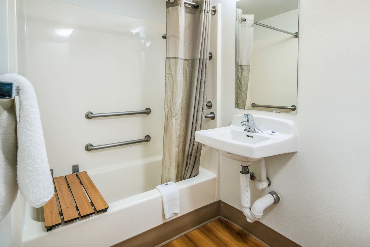 Motel 6 Irving, TX - Dallas photo 3