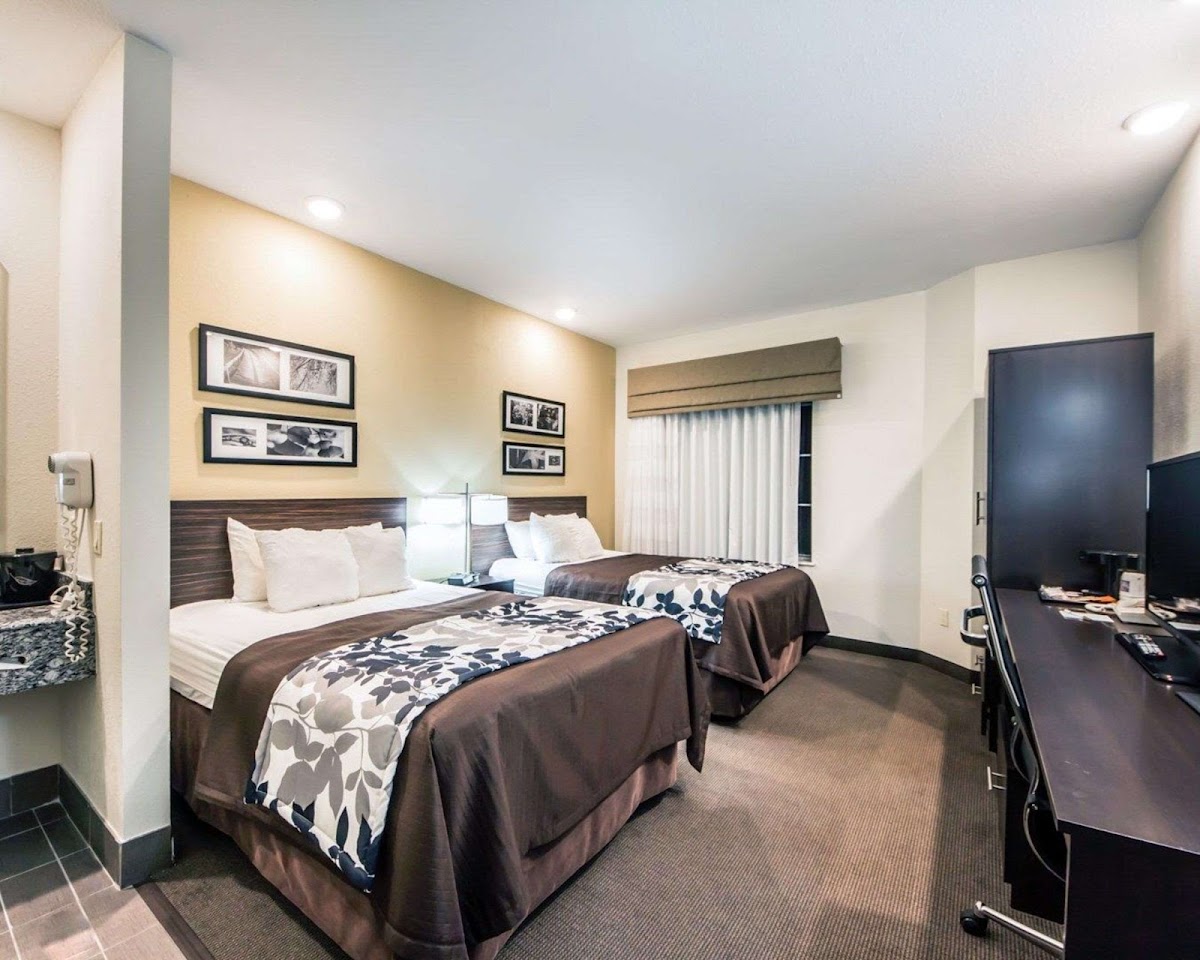 Sleep Inn & Suites Guthrie - Edmond North photo 2